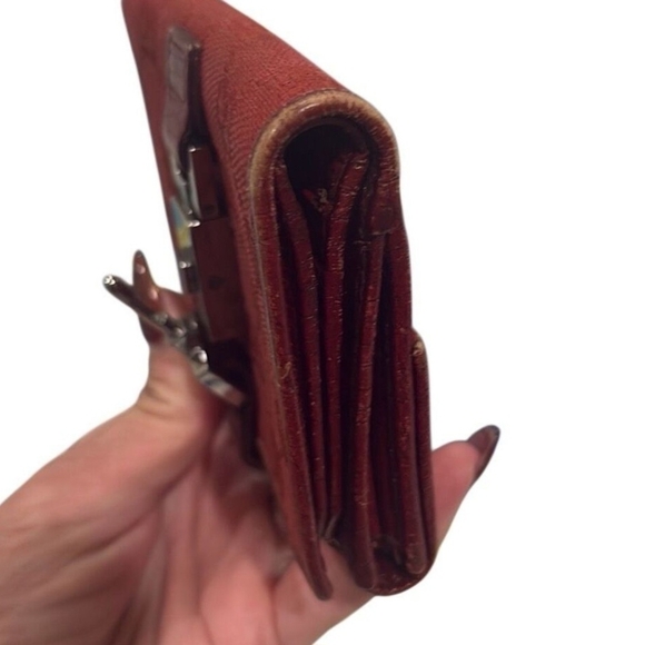 Gucci Black Monogram Red Leather Bifold Wallet Jackie O Style GG Logo ( GOOD CON - Picture 4 of 10